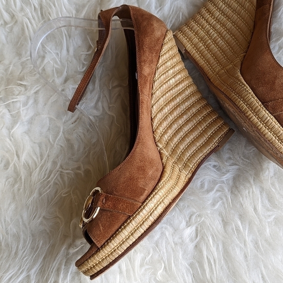 GUCCI Horsebit Wedge Espadrille Sandals - Picture 5 of 15